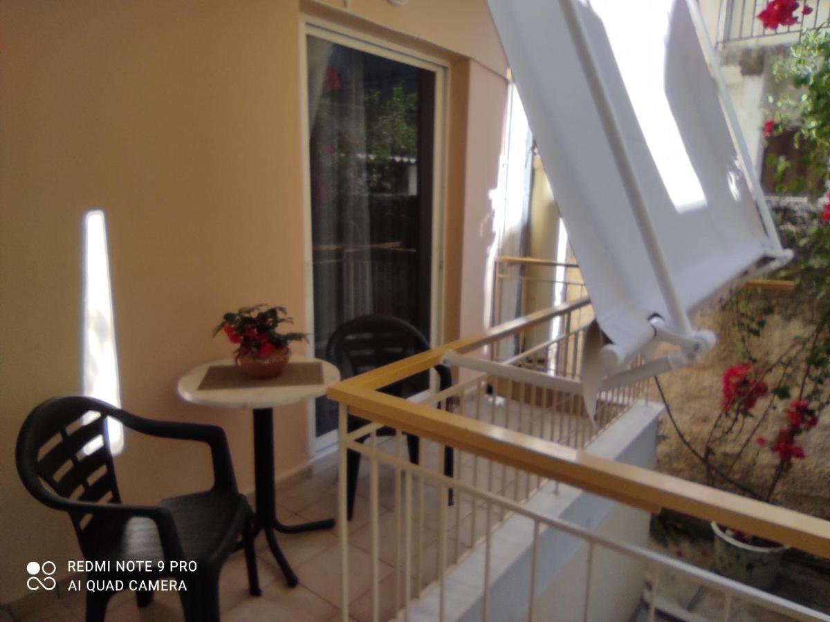 K7 House Κέντρο Καλαμάτας Apartment ภายนอก รูปภาพ