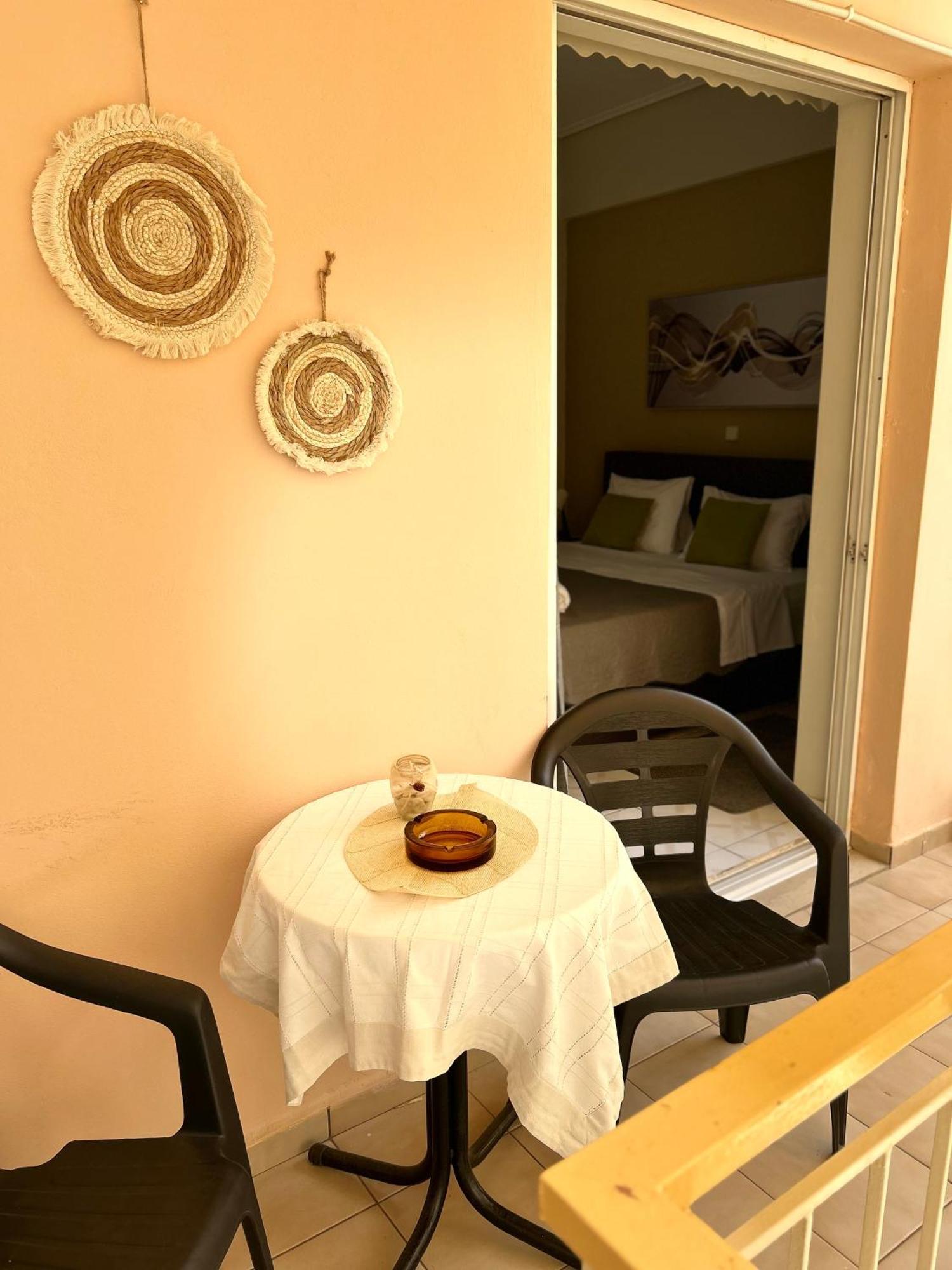 K7 House Κέντρο Καλαμάτας Apartment ภายนอก รูปภาพ