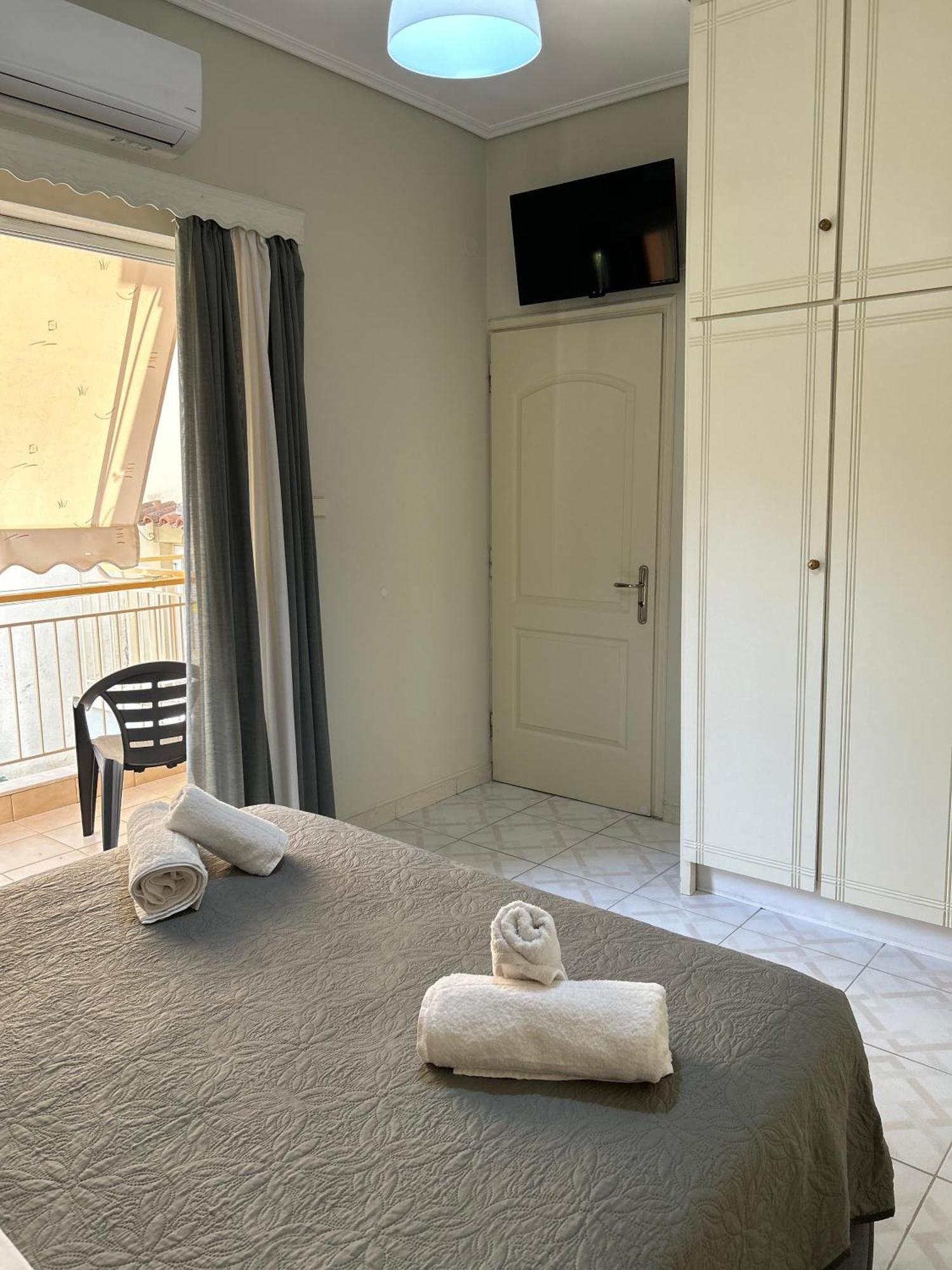 K7 House Κέντρο Καλαμάτας Apartment ภายนอก รูปภาพ